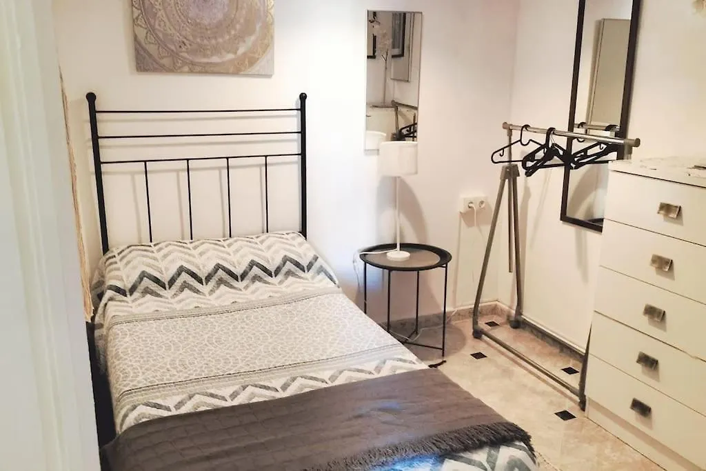 Apartment Bonito Apartamento De Dos Dormitorios En El Centro Y Calle San Miguel Torremolinos