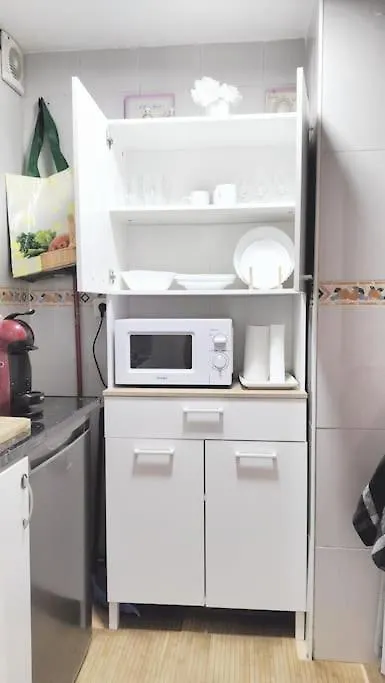 Bonito Apartamento De Dos Dormitorios En El Centro Y Calle San Miguel Torremolinos 0*,